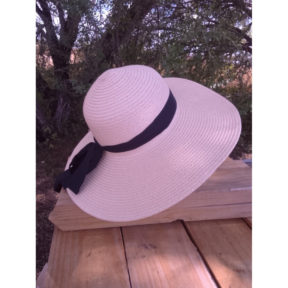 Vince Camuto Womens Wide Brim Straw Sun Hat Cream with Black Ribbon Bow O/S - Picture 3 of 5